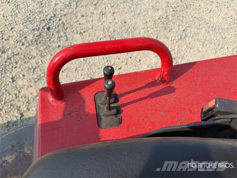 Thwaites MACH201 Vehículos compactos de volteo