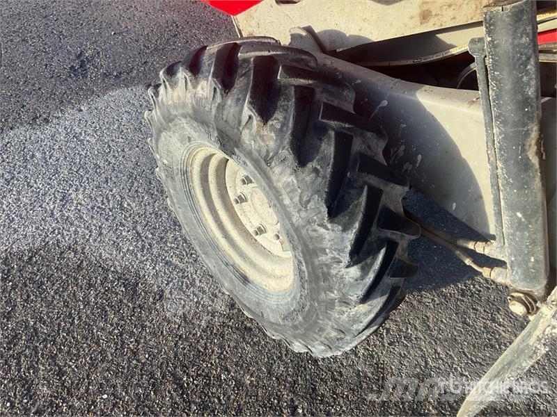 Thwaites MACH201 Vyklápěcí dempry