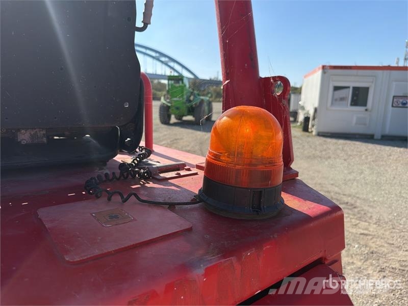 Thwaites Mach444 4.5 t 4x4 Swivel Motobasculeur Dumper Ne cestni demperji