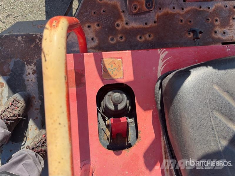 Thwaites Mach444 4.5 t 4x4 Swivel Motobasculeur Dumper Ne cestni demperji