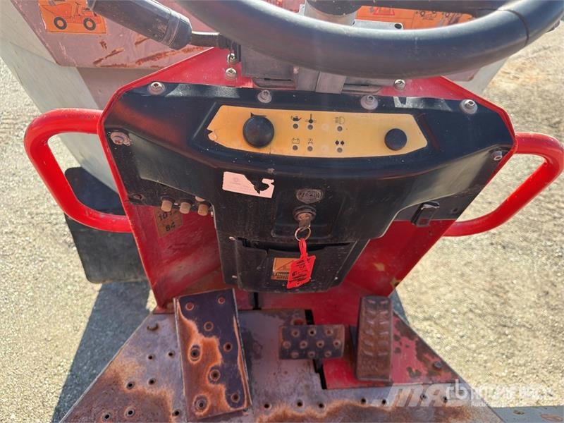 Thwaites Mach444 4.5 t 4x4 Swivel Motobasculeur Dumper Ne cestni demperji