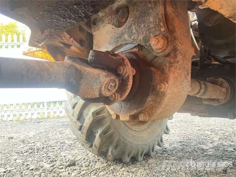 Thwaites MACH573 3 ton 4x4 Swivel Dumper Mini pašizgāzēji