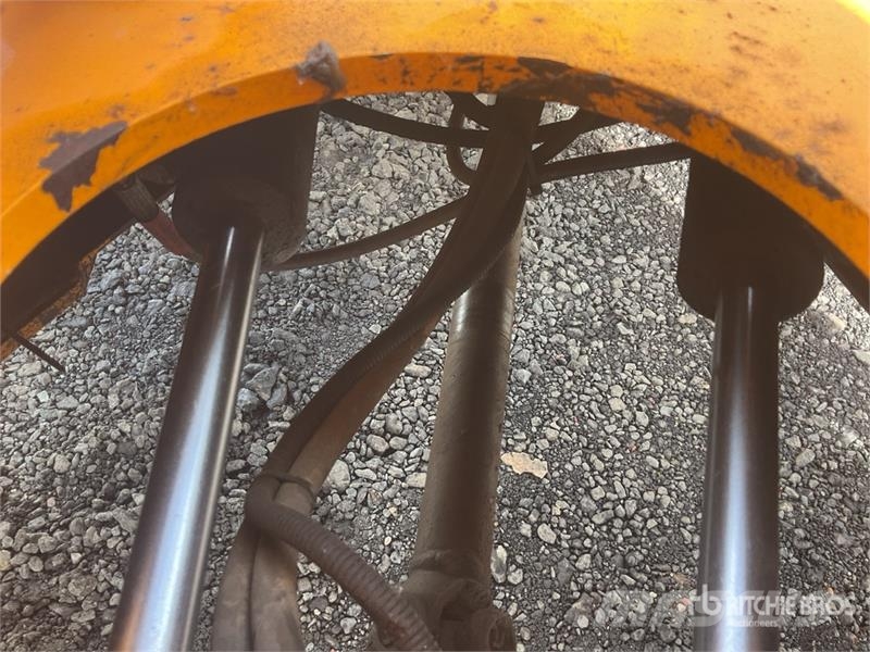 Thwaites MACH573 3 ton 4x4 Swivel Dumper Mini Dumpers