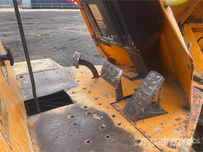 Thwaites MACH573 3 ton 4x4 Swivel Dumper Mini pašizgāzēji