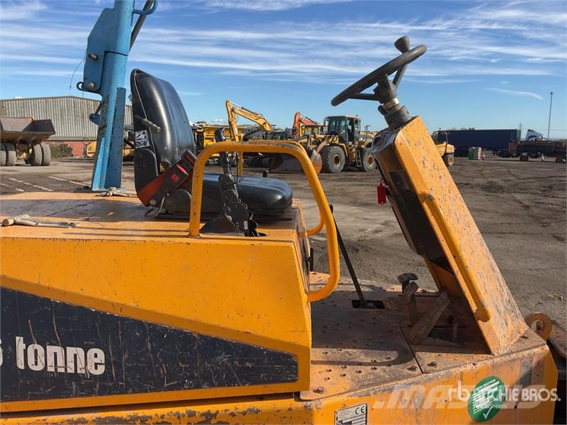 Thwaites MACH765 6 ton 4x4 Dumper Mezei dömperek