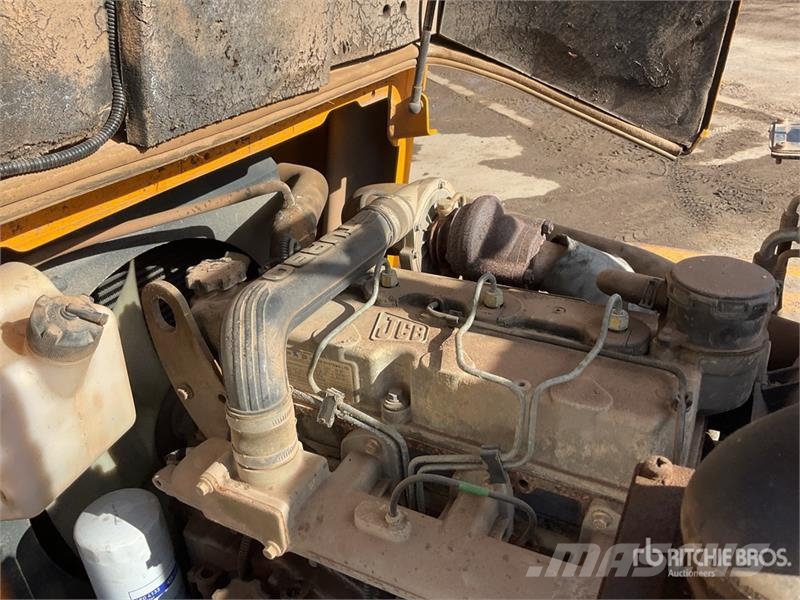 Thwaites MACH765 6 ton 4x4 Dumper Mezei dömperek