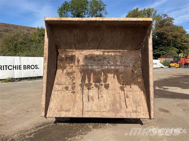 Thwaites MACH765 6 ton 4x4 Dumper Mezei dömperek