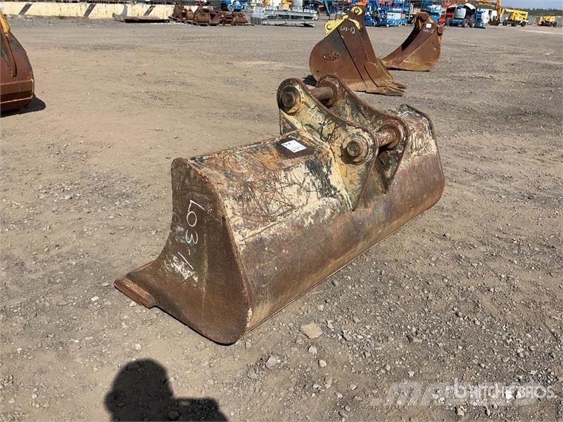  Tighe 1800 mm Cleanup Excavator Bucket Godet