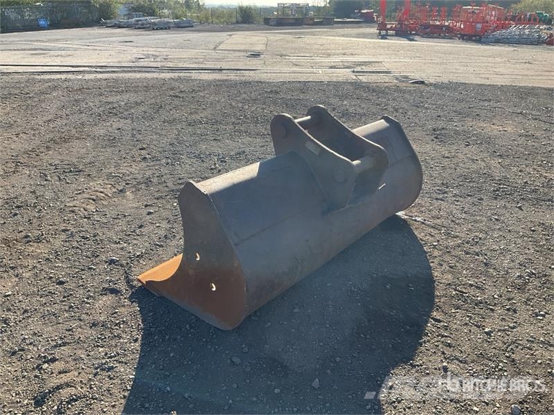 Titan 2100 mm Cleanup Excavator Bucket Buckets
