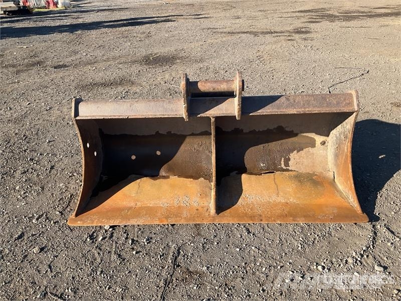 Titan 2100 mm Cleanup Excavator Bucket Buckets