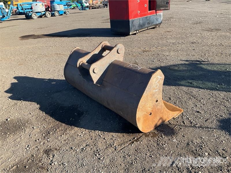 Titan 2100 mm Cleanup Excavator Bucket Buckets