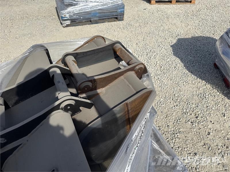 TM benne Qty of Excavator Attachments 기타 부품