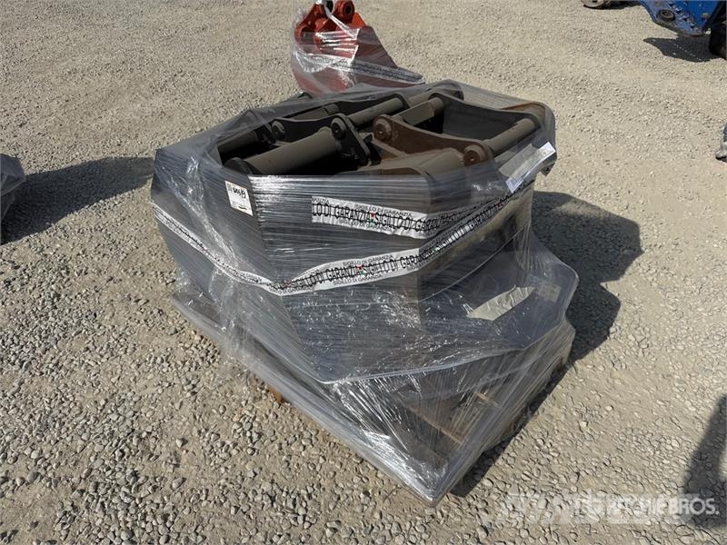 TM benne Qty of Excavator Attachments 기타 부품