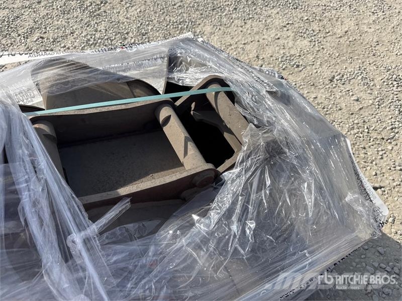 TM benne Qty of Excavator Attachments 기타 부품