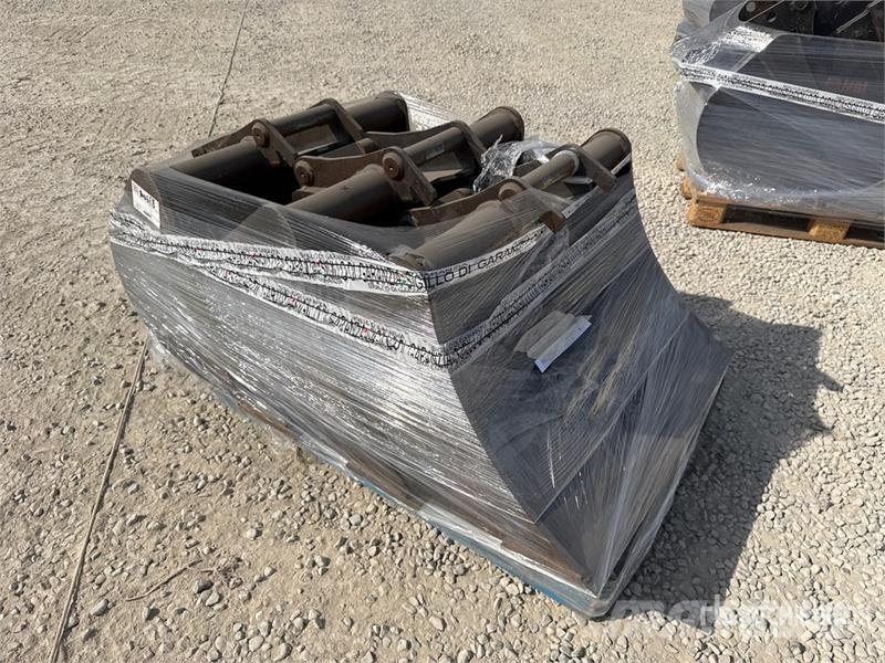 TM benne Qty of Excavator Attachments 기타 부품