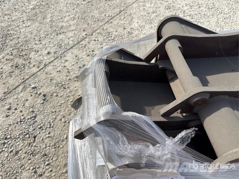 TM benne Qty of Excavator Attachments 기타 부품