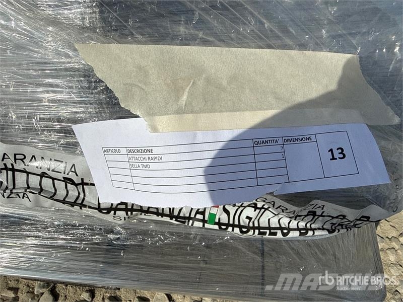  TM benne Qty of Excavator Attachments 기타 부품  