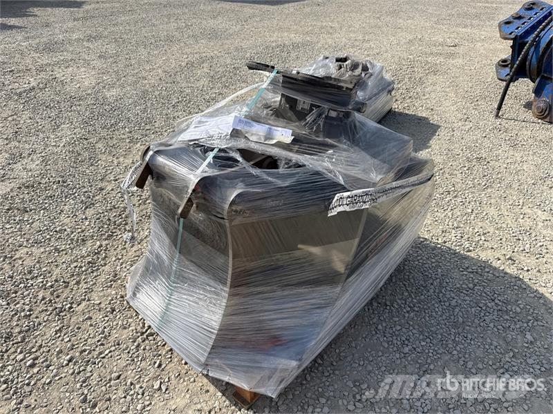 TM benne Qty of Excavator Attachments 기타 부품