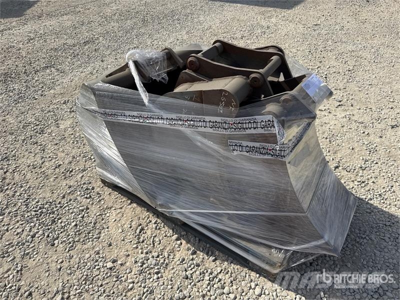  TM benne Qty of Excavator Attachments 기타 부품  