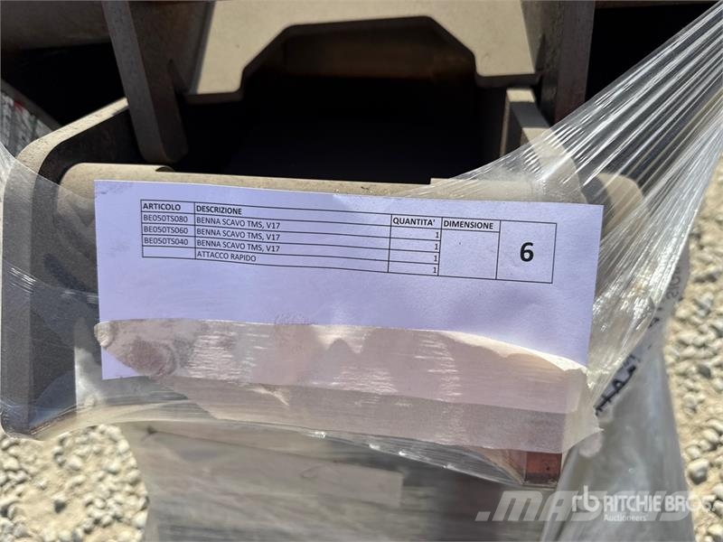  TM benne Qty of Excavator Attachments 기타 부품  
