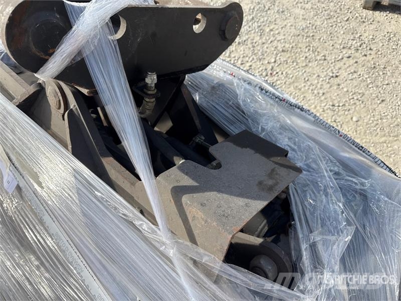 TM benne Qty of Excavator Attachments 기타 부품