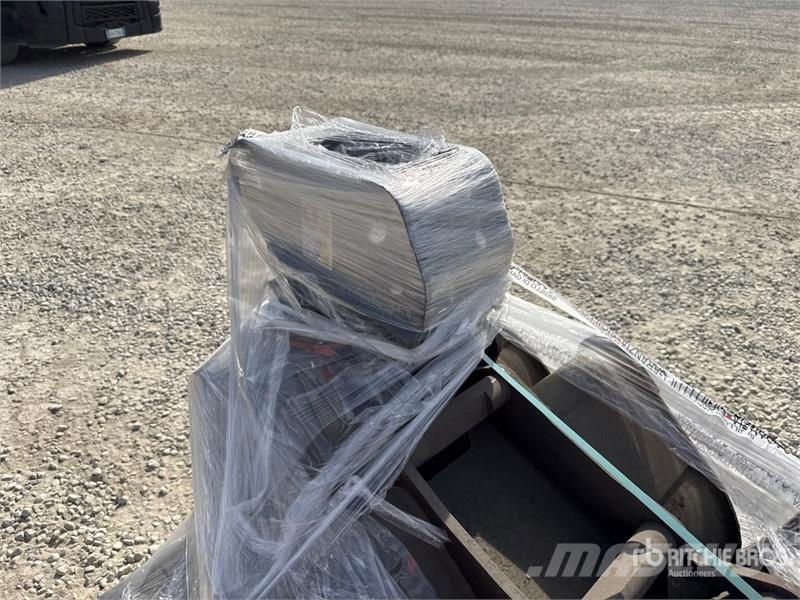 TM benne Qty of Excavator Attachments 기타 부품