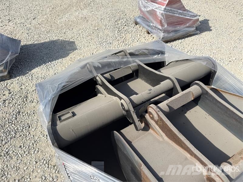 TM benne Qty of Excavator Attachments 기타 부품