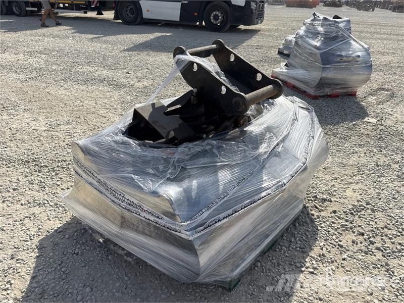 TM benne Qty of Excavator Attachments 기타 부품