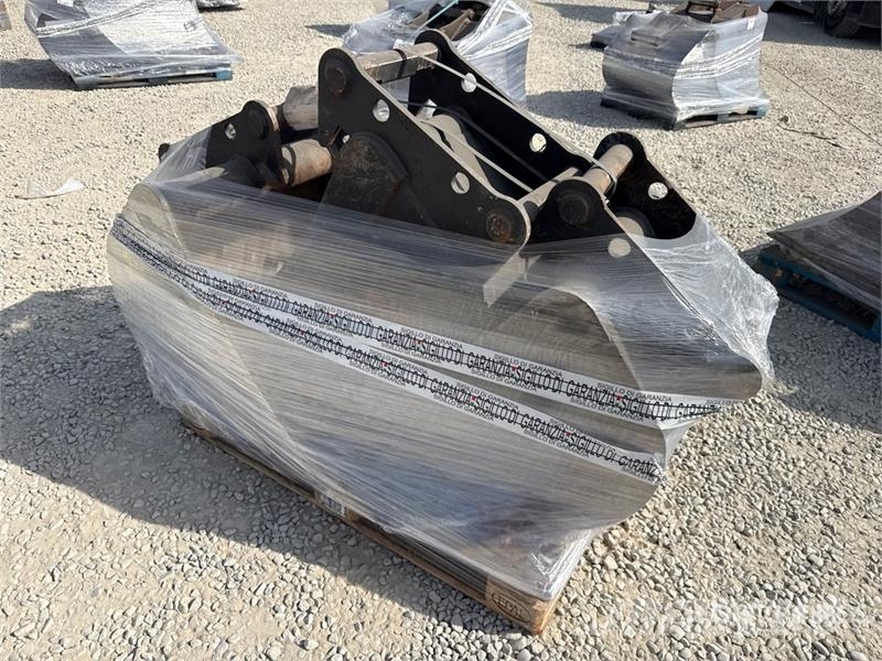 TM benne Qty of SY08 V19 Bucket 버켓