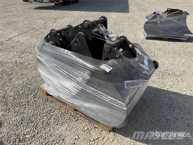 TM benne Qty of SY08 V19 Bucket 버켓