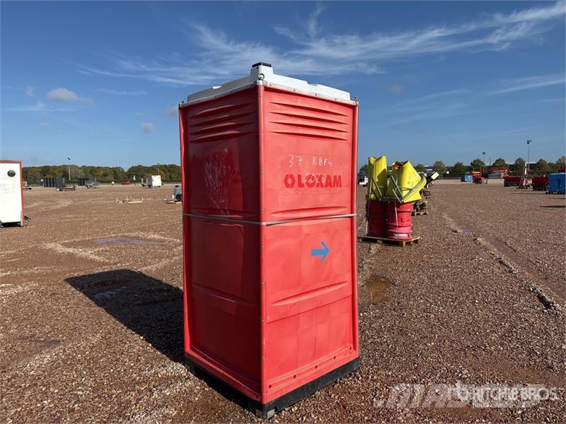  Toilettes Mobiles Portable Toilet مكونات أخرى