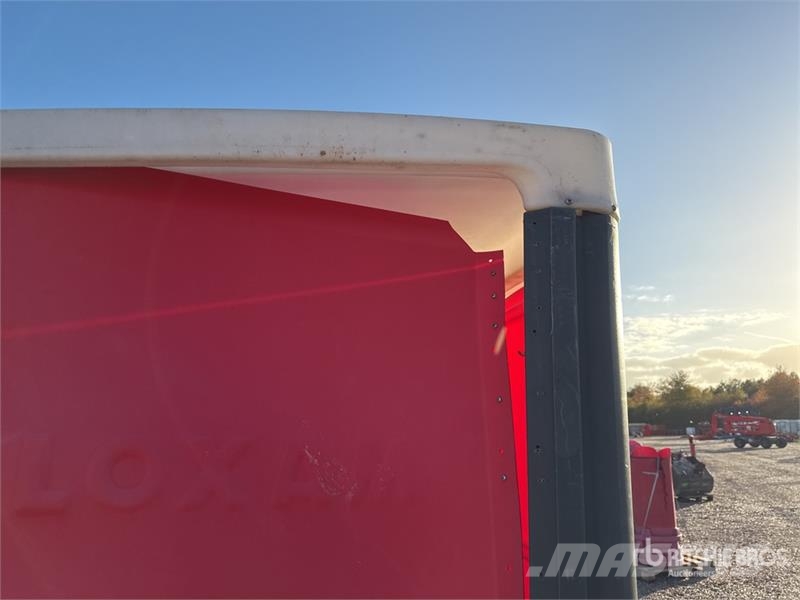 Toilettes Mobiles Portable Toilet مكونات أخرى