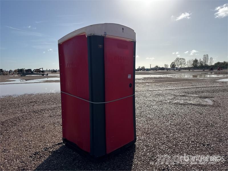  Toilettes Mobiles Portable Toilet مكونات أخرى