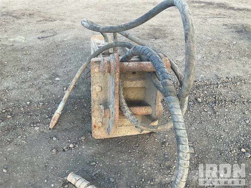 Toku TNB 4M 1400 mm Hydraulic Breaker Búracie kladivá / Zbíjačky