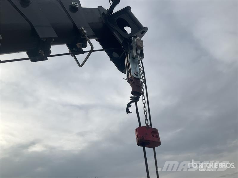 Tonlita TSC150 1.5 ton Telescopic Crawler Crane 履帶式起重機