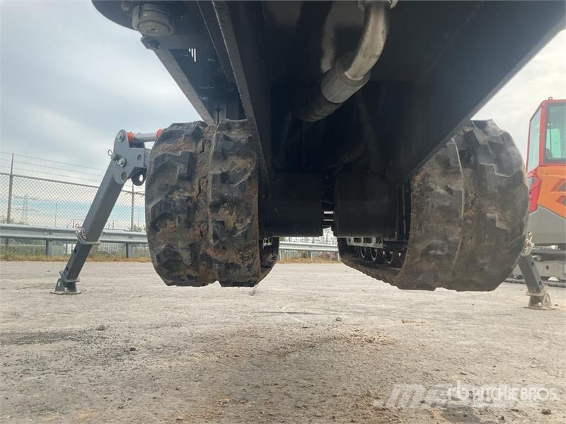 Tonlita TSC150 1.5 ton Telescopic Crawler Crane 履帶式起重機