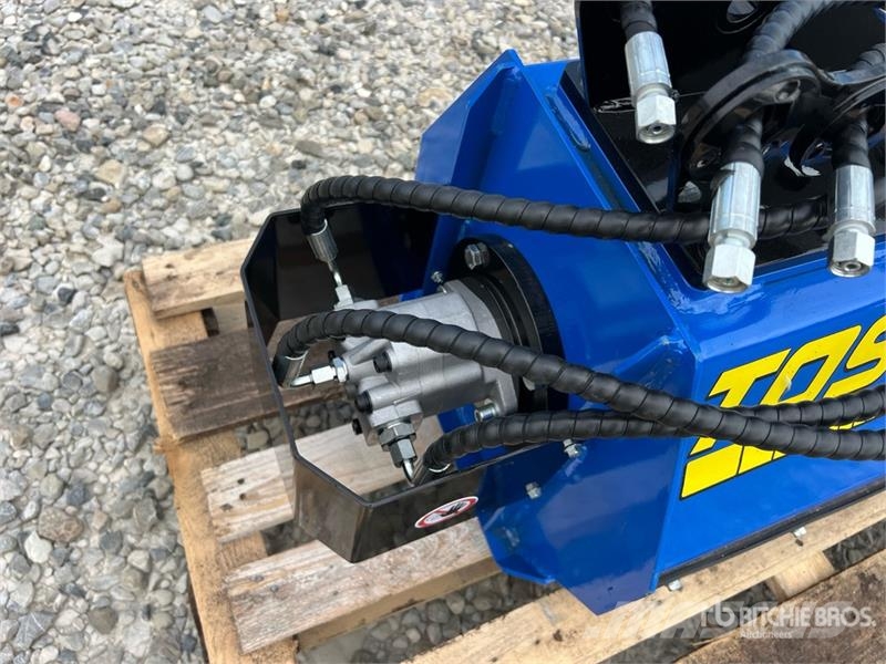 Tosoni TC-800 Excavator Attachment (Unused) Diger parçalar