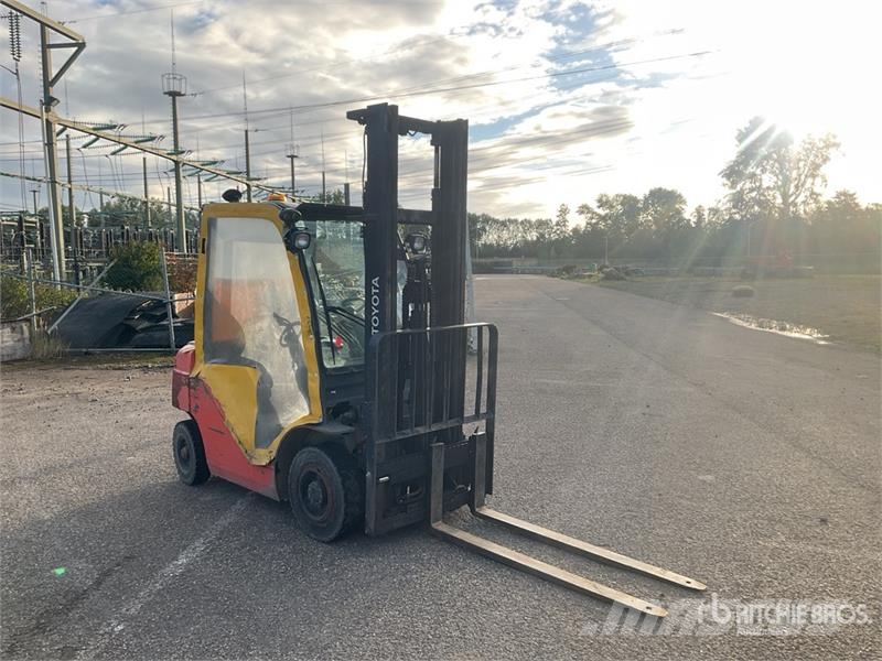 Toyota 02-8FDF20 2000 kg Forklift Targoncák-Egyéb