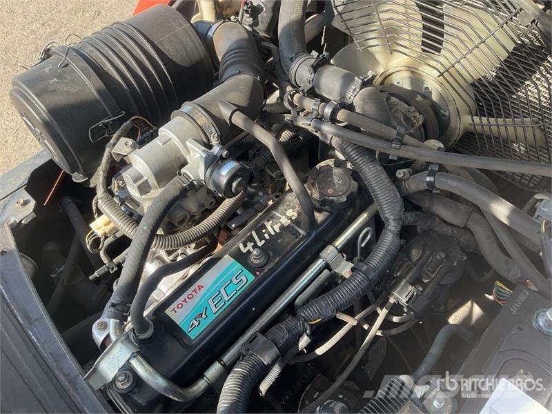 Toyota 02-8FGF25 Другие складские механизмы