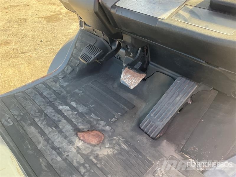 Toyota 02-8FGF25 Другие складские механизмы