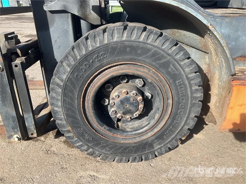 Toyota 02-8FGF25 Другие складские механизмы
