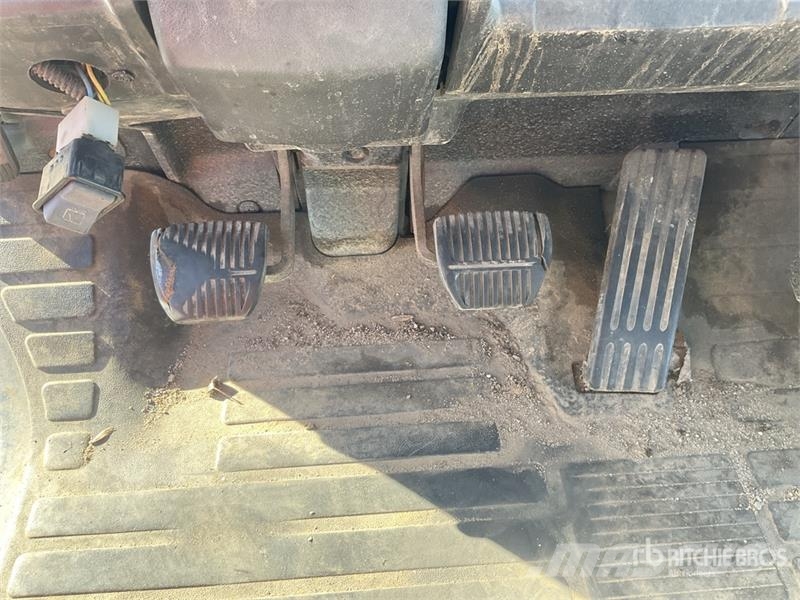 Toyota 02-8FGF25 Другие складские механизмы