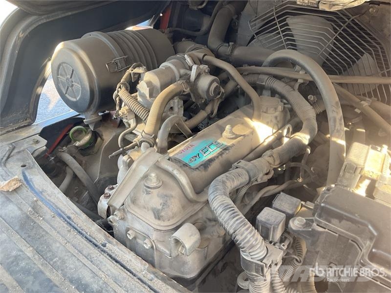 Toyota 02-8FGF25 Другие складские механизмы