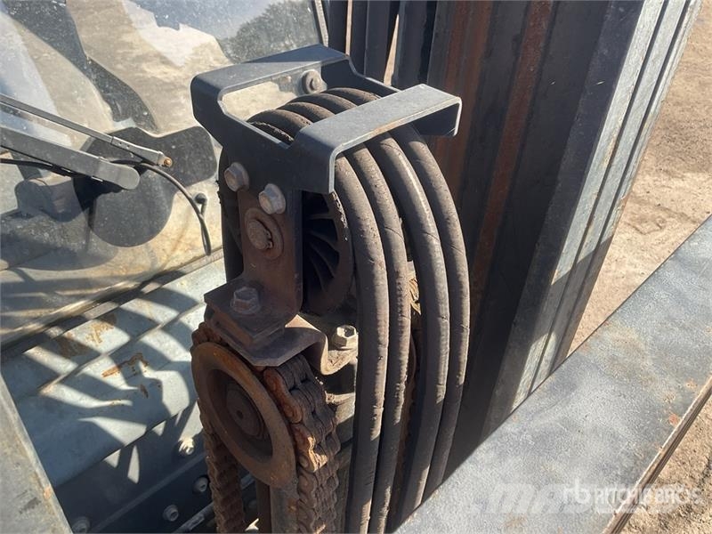Toyota 02-8FGF25 Другие складские механизмы