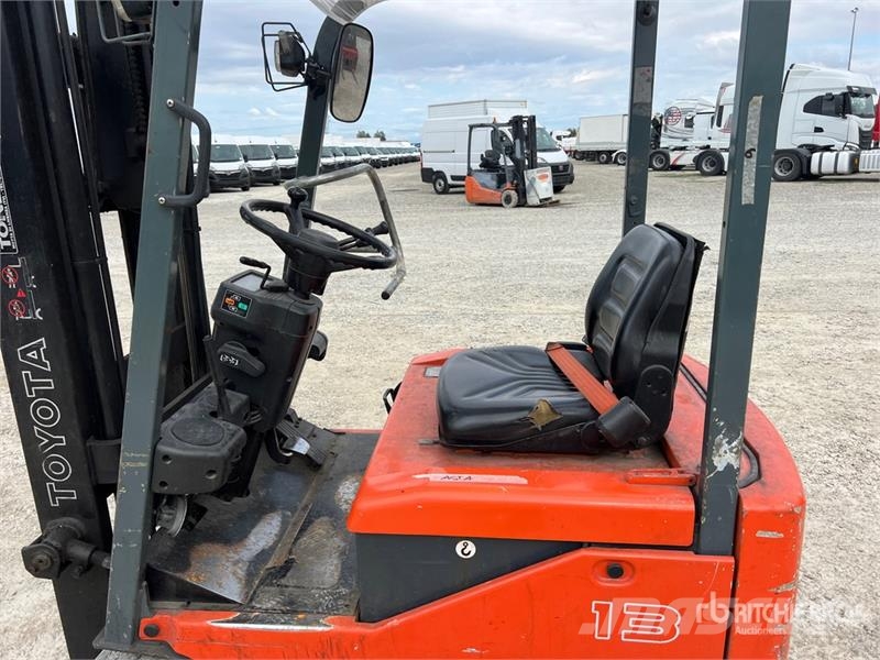 Toyota 5FBE13 1300 kg Electric Forklift Električni viličarji