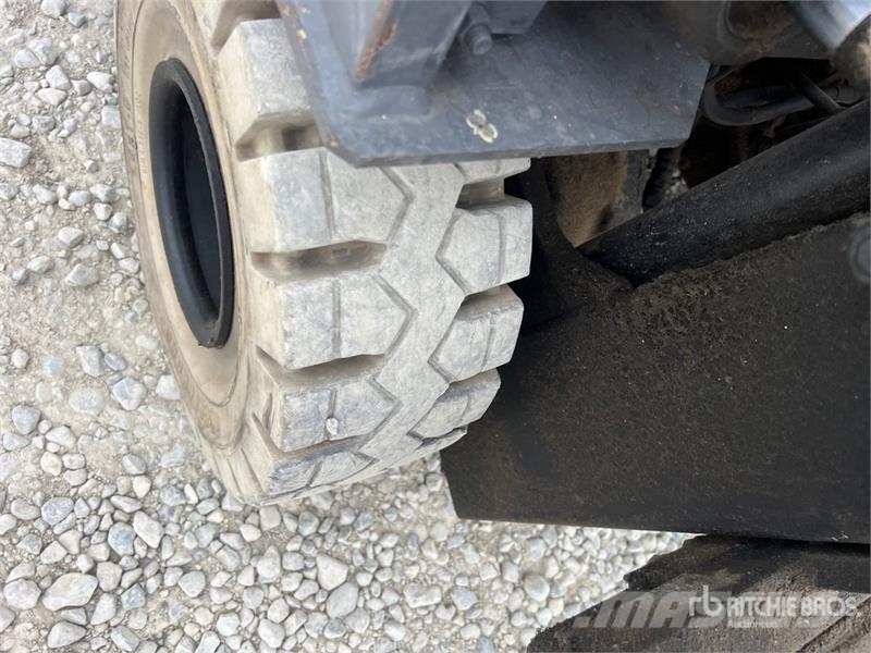Toyota 5FBE15 Električni viličarji