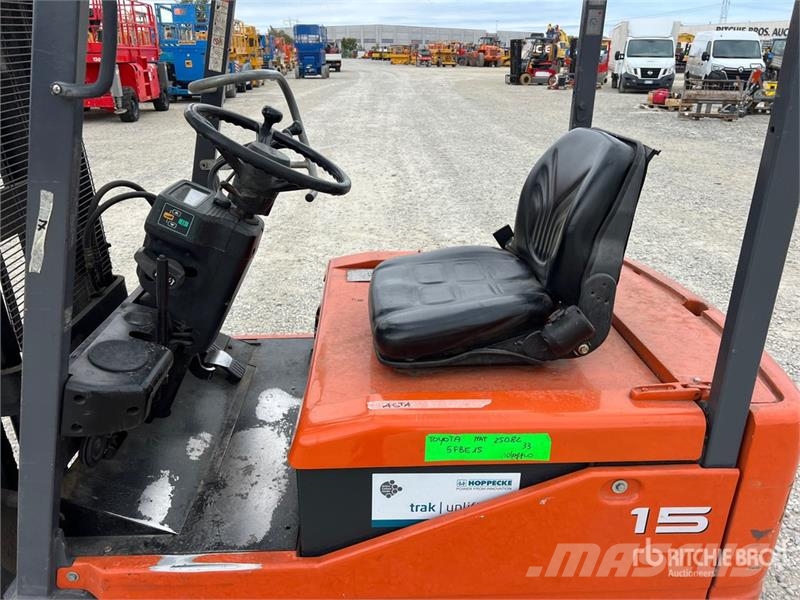 Toyota 5FBE15 Električni viličarji