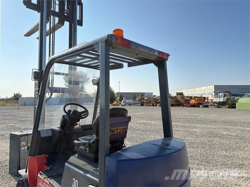Toyota 7-FBMF-30 3000 kg Electric Forklift Elektromos targoncák