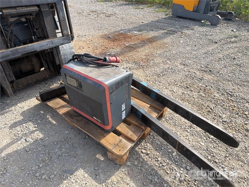 Toyota 7-FBMF-30 3000 kg Electric Forklift Electric forklifts