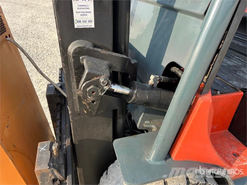 Toyota 7-FBMF-30 3000 kg Electric Forklift شاحنات ذات رافعات شوكية تعمل بالكهرباء